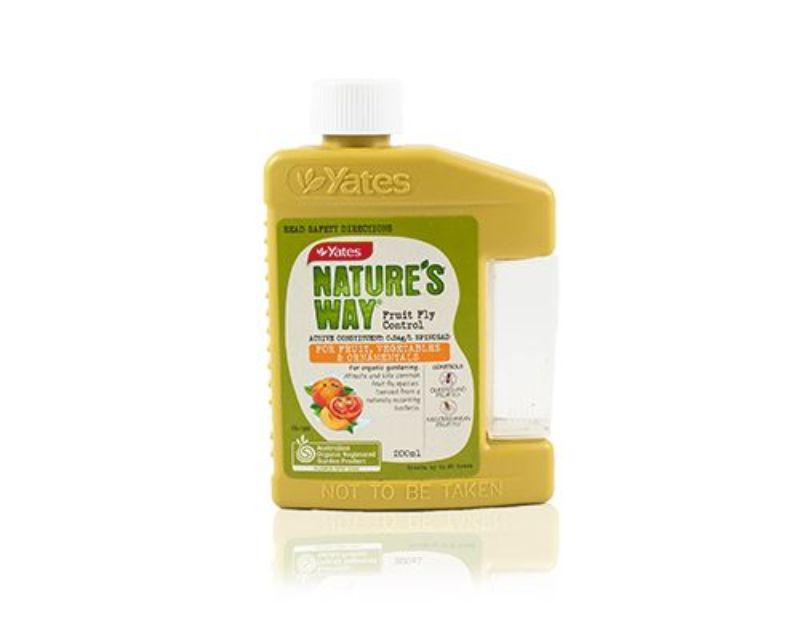 Yates Nature's Way Fruit Fly Control 200ml - Raymonds Warehouse